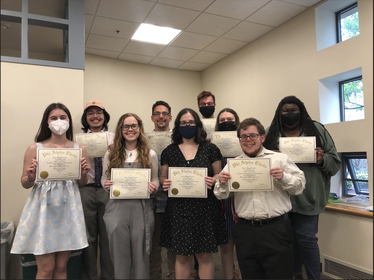 UrsinusHistory's tweet photo. Massive congratulations to the newest inductees and elected officers of Phi Alpha Theta. The entire department is incredibly proud of them. Wishing best of luck to our graduating senior PAT members. @UrsinusCollege @PAT_History #History #Awards #Ursinus #COSA https://t.co/0tVr0nH0Td