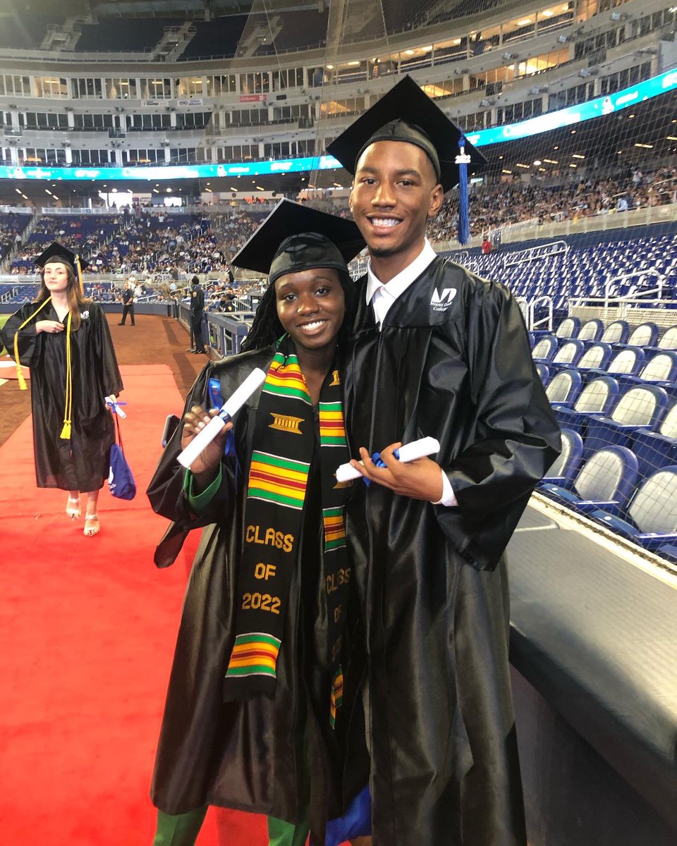Drhomaticlyme's tweet photo. Congratulations to Mia & Jaylen on graduating from @MDCollege! May this be the beginning of many more! Oh wait, June 2nd is coming! You’ll be walking across the stage getting your high school diploma from @BTW_SHS #notthelargestbutthebest #youarethestorm #redfine https://t.co/RKI9BvWjfO