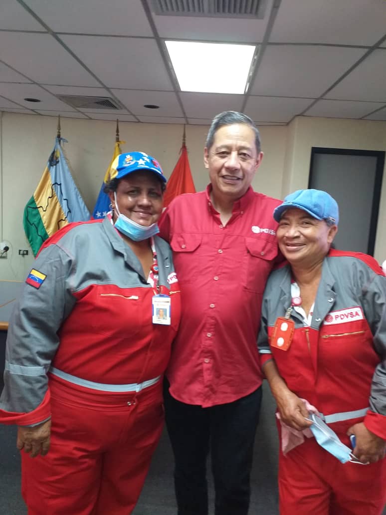 PETROMUJERVENEZ tweet picture