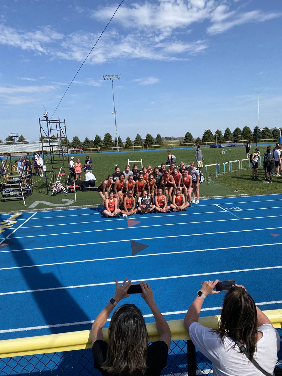 LC Track&Field tweet media