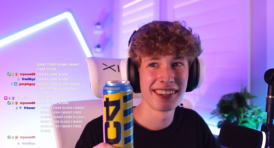 mason_cargile's tweet photo. HI @c4energy I LITERALLY LOVE THIS SO MUCH PLEASE SPONSOR ME THIS IS THE BEST THING IVE EVER TASTED https://t.co/idsfZq3tfn
