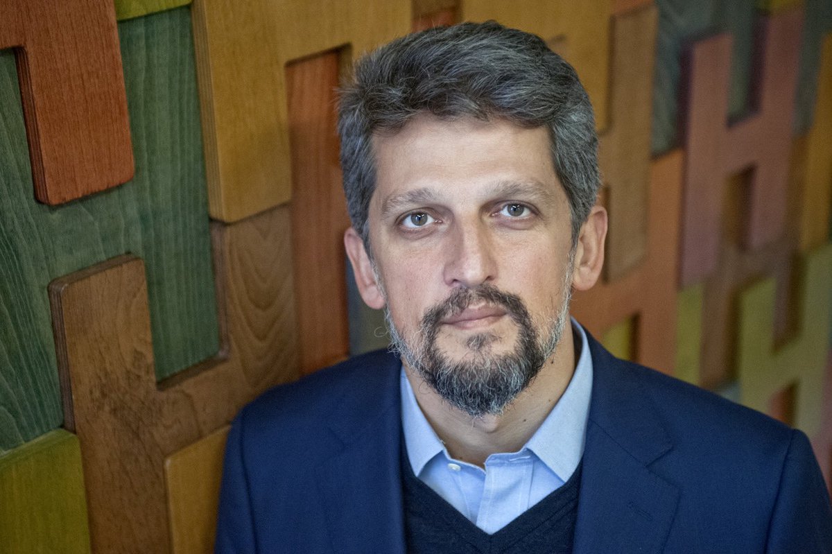 hrantinarkdslri's tweet photo. Hakikatle yüzleşmenin yollarından biridir @GaroPaylan’a kulak vermek. Yıllardır birlikte adalet mücadelesi verdiğimiz, seçtiğimiz vekilimiz, dostumuz Garo’yu dinliyoruz, anlıyoruz, biliyoruz. Seninleyiz #GaroPaylan! 

#GaroPaylanYalnızDeğildir
Hrant’ın Arkadaşları https://t.co/sVuxcWARHf