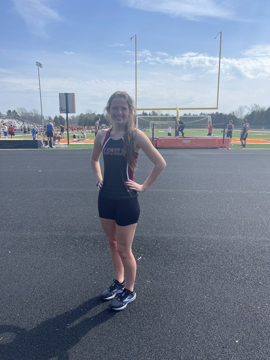 SlicerLPGTF's tweet image. Girl’s High Jump: 

Olivia Perlick of @RunningRedDevil took the win with a jump of 5 feet! ⚡️ 

@LPCCTF #dickdeardurff