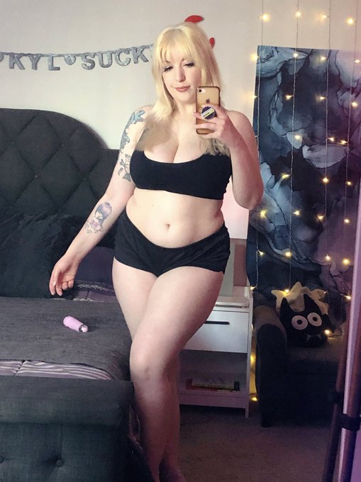 french film gf looking for horror movie bf (or gf) https://t.co/CsFskA0FC2<a href="/tag/curvy"class="tags"><span>#curvy</span></a><a href="/tag/nsfw"class="tags"><span>#nsfw</span></a><a href="/tag/thickchick"class="tags"><span>#thickchick</span></a>