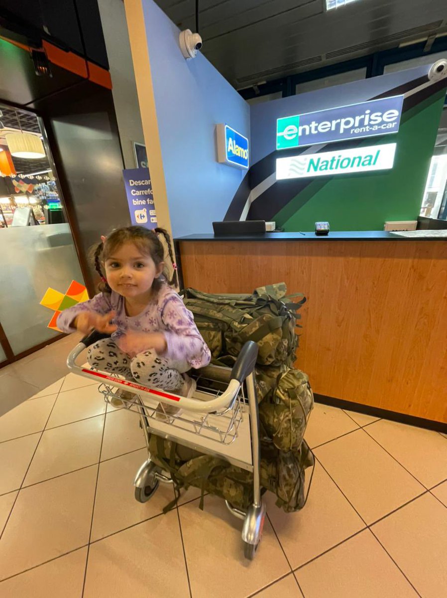 vyalenarybka's tweet photo. 🇺🇦✊Just look at these photos! Father and daughter brought us military equipment from Istanbul to Bucharest and then by car to Constanta. Tomorrow it will be delivered to Ukraine and then to soldiers. Any doubts that we will will? 
#Ukraine #Kherson #Donetsk #Crimea #Luhansk https://t.co/bpjZekbLk3