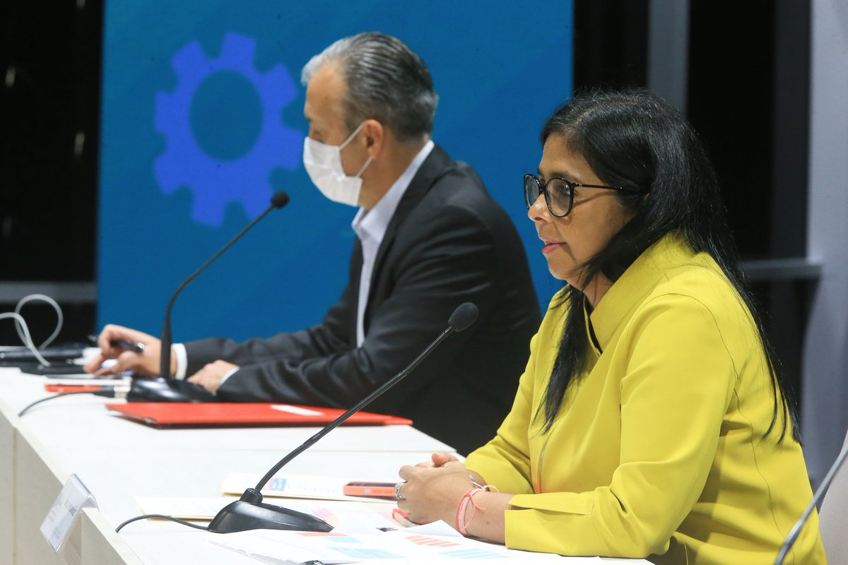 mippci_ven's tweet photo. #EnFotos 📸 Siguiendo los lineamientos del Pdte. 
@NicolasMaduro, este viernes autoridades del Gobierno Nacional sostuvieron una reunión de trabajo con representantes del sector agroalimentario del país, en el marco del Consejo Nacional de Economía Productiva. https://t.co/mpm1o8KQM1
