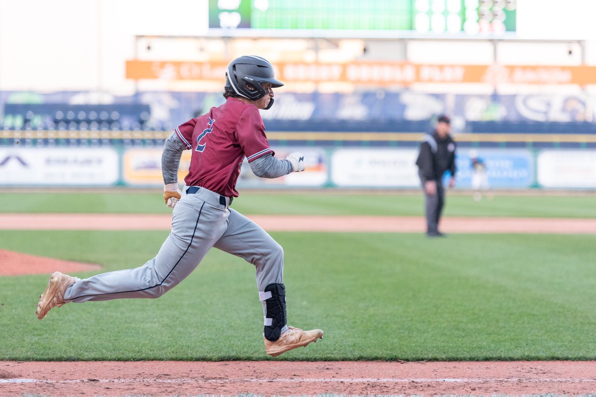 AOF_Baseball tweet media