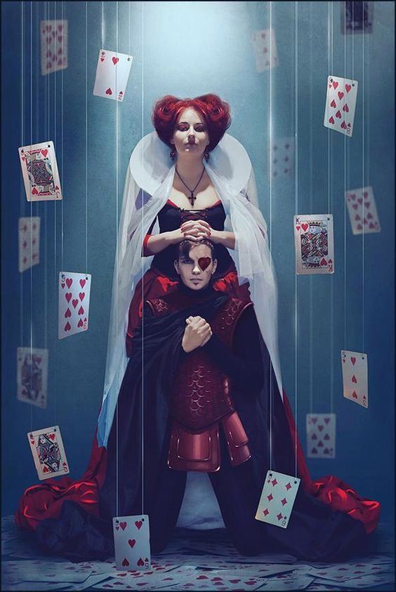 CassNwrites's tweet image. Put on a throne she’s never wanted
Skye must learn that every villain has an origin story, and that this one is hers.
Beware world, for by the time Skye accepts her fate HEADS WILL ROLL . . .
 #wiplift