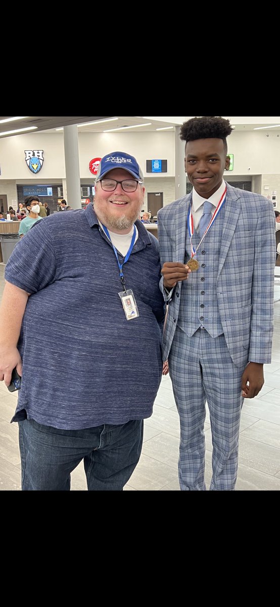 Sophomore Cory Warren placed 4th at the 5A UIL Region 2 in Prose Interpretation. He will be an Alternate to State. Congratulations to Cory and to his coach Michael Ward @TylerISD