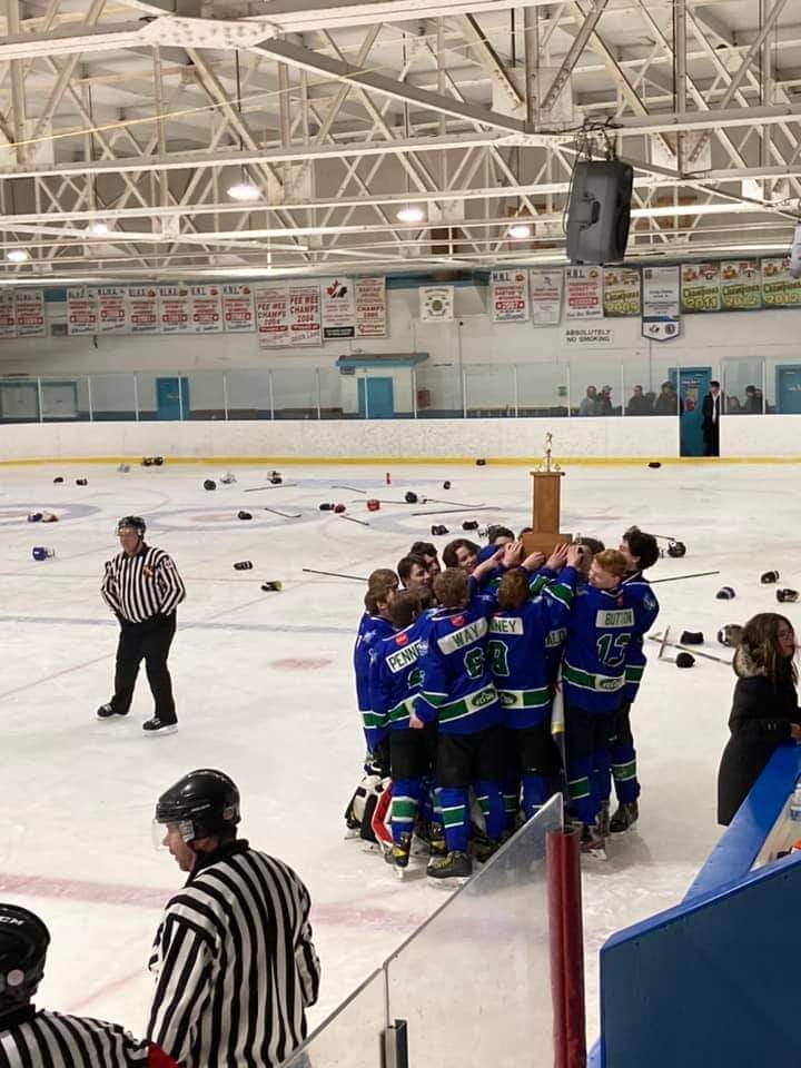 Gold Medal Champs 🏆
What a tournament; what an immaculate display of talent, determination &amp; sportsmanship! These Warriors were relentless. Thank you Twillingate for being amazing hosts for Provincials! 
@PmhaWarriors
<a href="/darrinpenney29/">Darrin</a> <a href="/HoopKen/">Ken Hooper</a> @HkyNL
