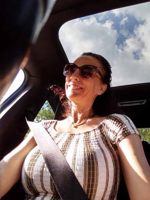 Holy Hooters Batman makes them look way bigger than they actually are between the Victoria's secret bra<a href="/tag/rt"class="tags"><span>#rt</span></a>