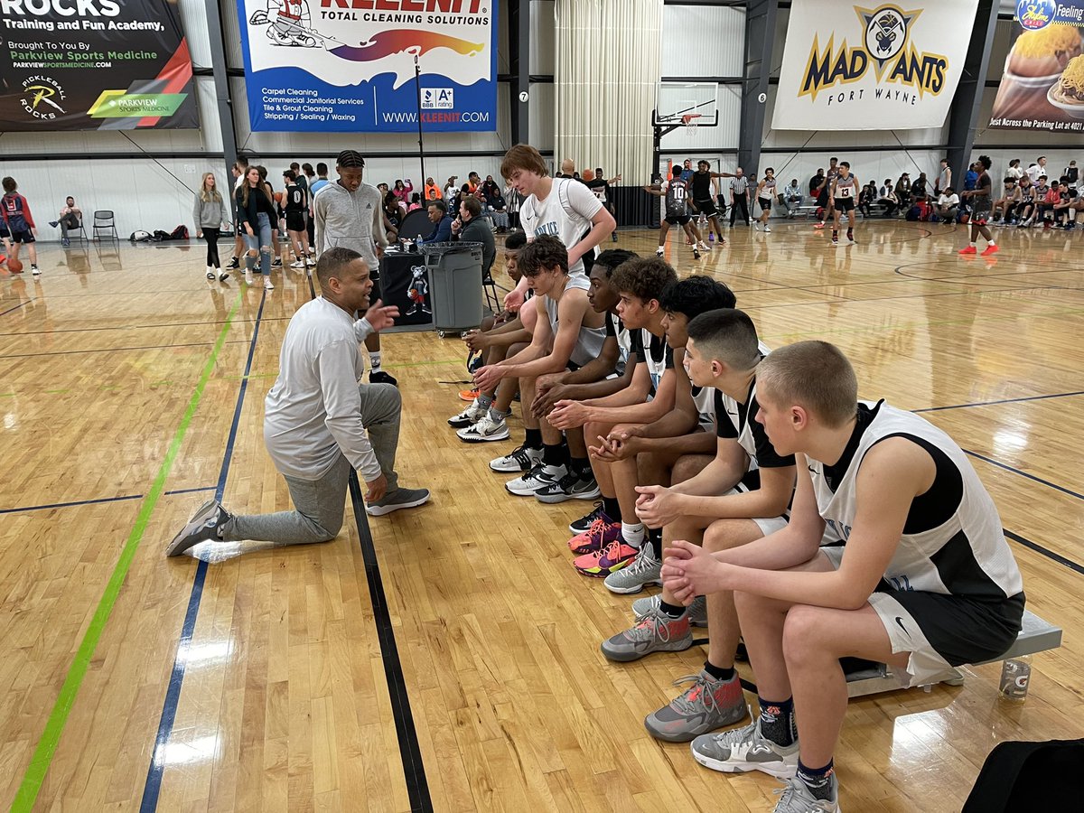 Indy ICE AAU 17U tweet media