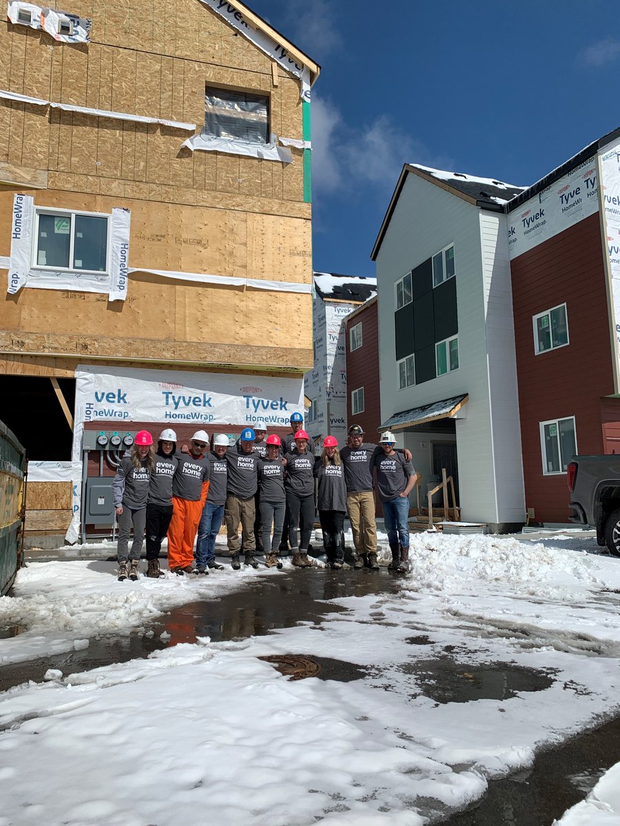 HFHSouthernAB's tweet photo. Thank you to Blackstone Drilling for giving funds and volunteering this week with us! #WeBuildHome https://t.co/dROPtjAPin