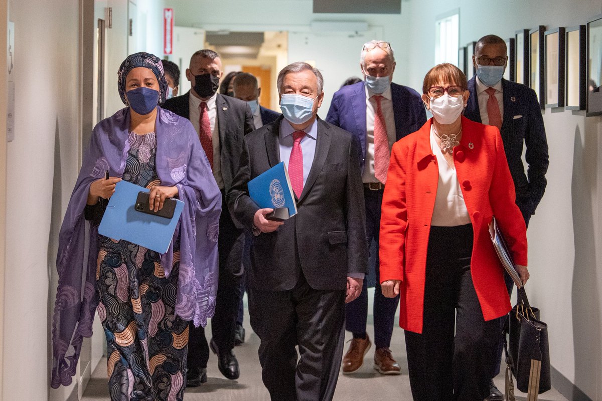 AminaJMohammed's tweet photo. The @UN Global Crisis Response Group shared our first brief that shows the three-dimensional crisis as an impact of the war in Ukraine.

We must act to mobilize additional resources at scale with urgency. https://t.co/mQNSihkOd9 https://t.co/a3BNhyLZnu