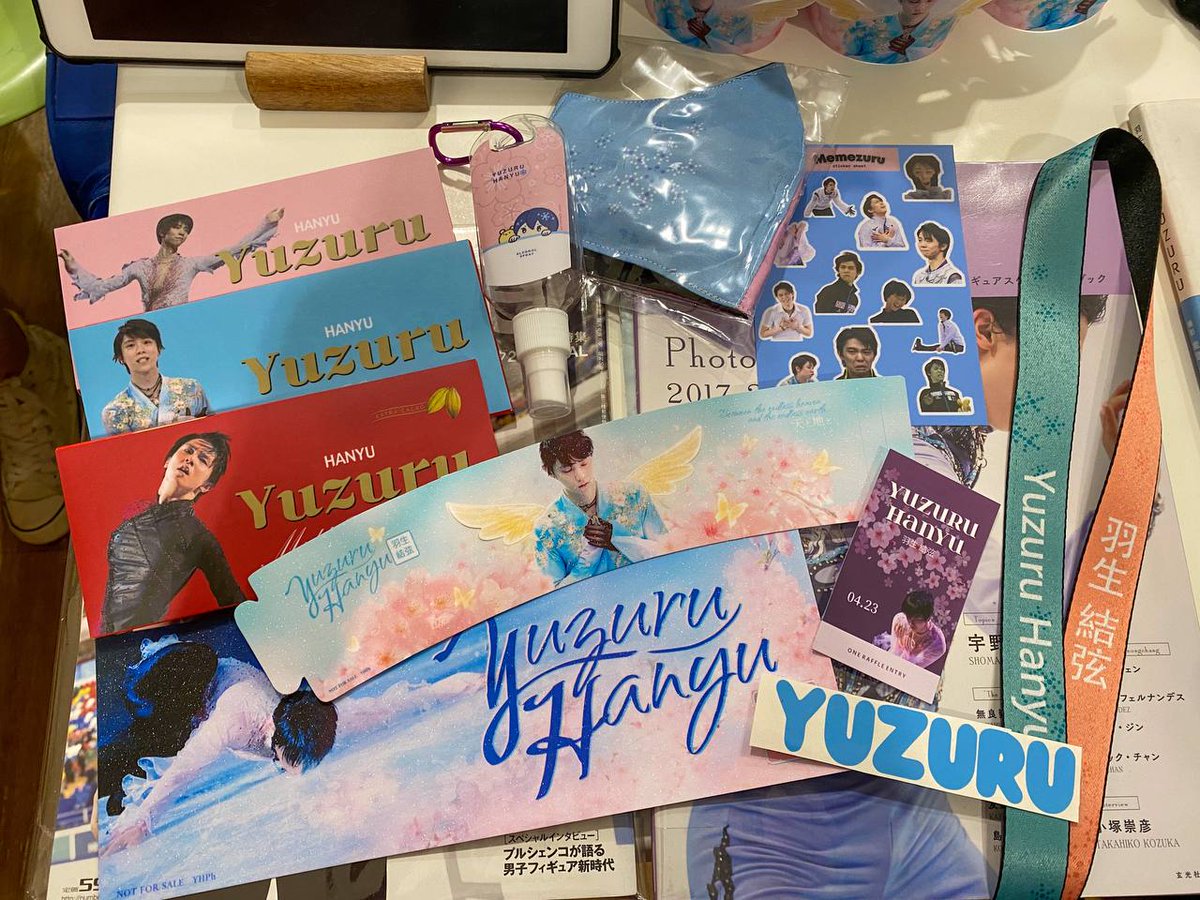 YuzuruHanyuPH's tweet photo. 🌸 #YuzuSpringHasCome 🌸
Thank you to all who joined us yesterday at the first onsite event for #YuzuruHanyu!
We are overwhelmed with everyone’s enthusiasm and support. It was amazing to meet fellow fans - baby fanyus and longtime fans alike! 💕 https://t.co/SUCDTEyQtS