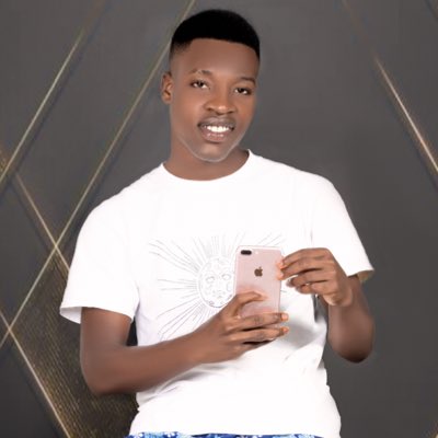 jacques_everton's tweet photo. #NouvellePhotoDeProfil https://t.co/kVKhnB1UYG