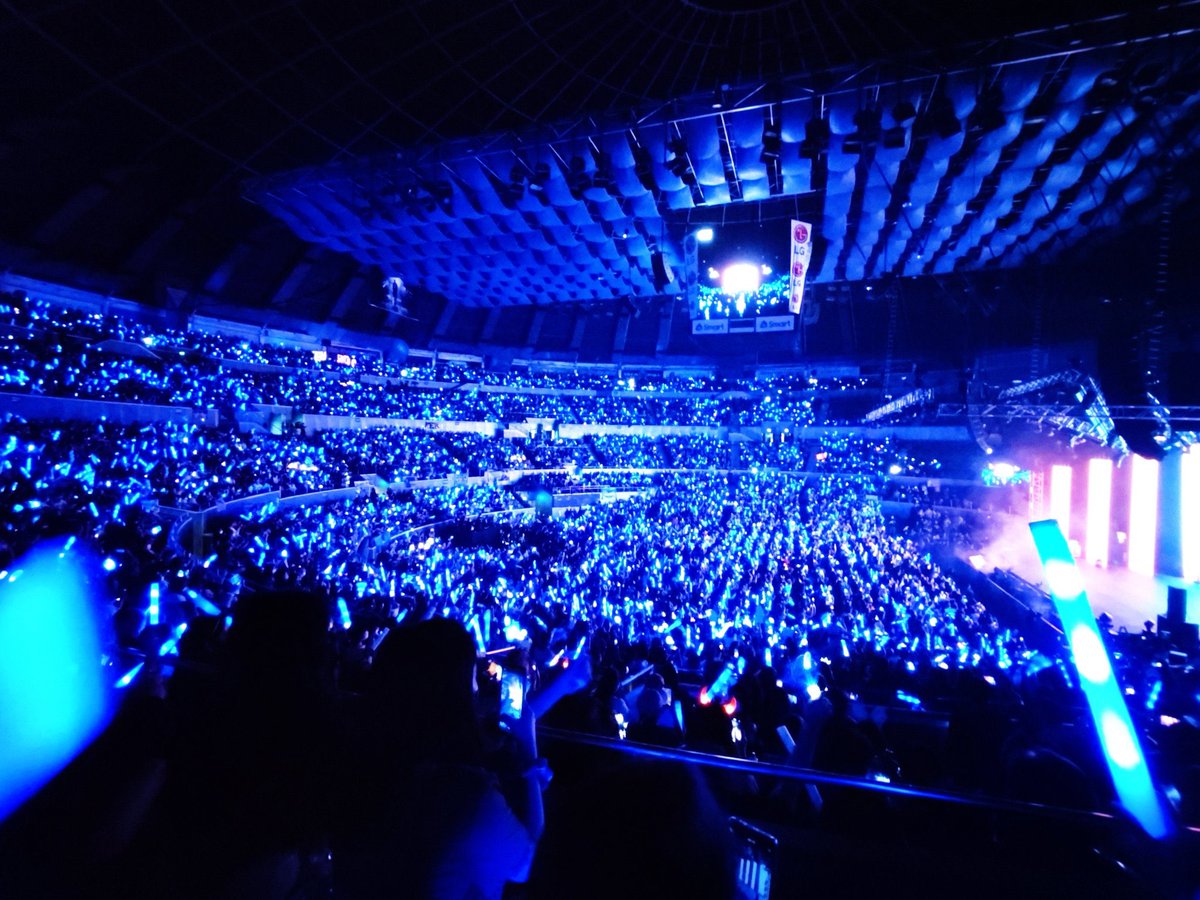 _chickensoph's tweet photo. i’m proud to say, i’m part of the first big blue ocean of SB19, lagi kong sinasabi mag mula dati, andito ako, hanggang sa huli. 3 years and counting, mahalima. 

@SB19Official #SB19
ctto. https://t.co/ag129maVG2