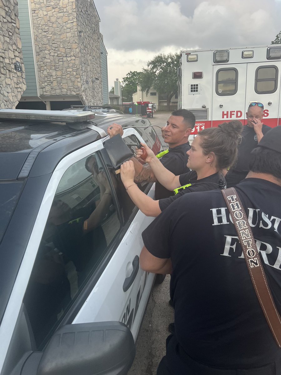 FirefightersHOU's tweet photo. Anyone got a Slim Jim? How about an always helpful firefighter? Their union leadership may be suing us, but we are still willing to lend them a hand. We will even do it twice, if necessary. https://t.co/SbWGEZ7kls
