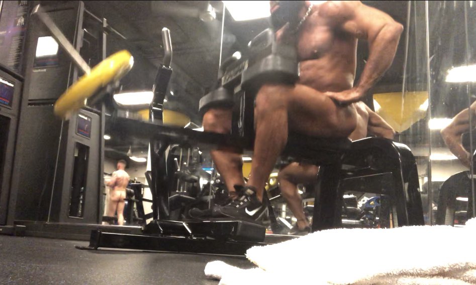 Tucci345's tweet photo. Love to be naked 24/7!
Fitness enthusiast! https://t.co/k739wuaVAM