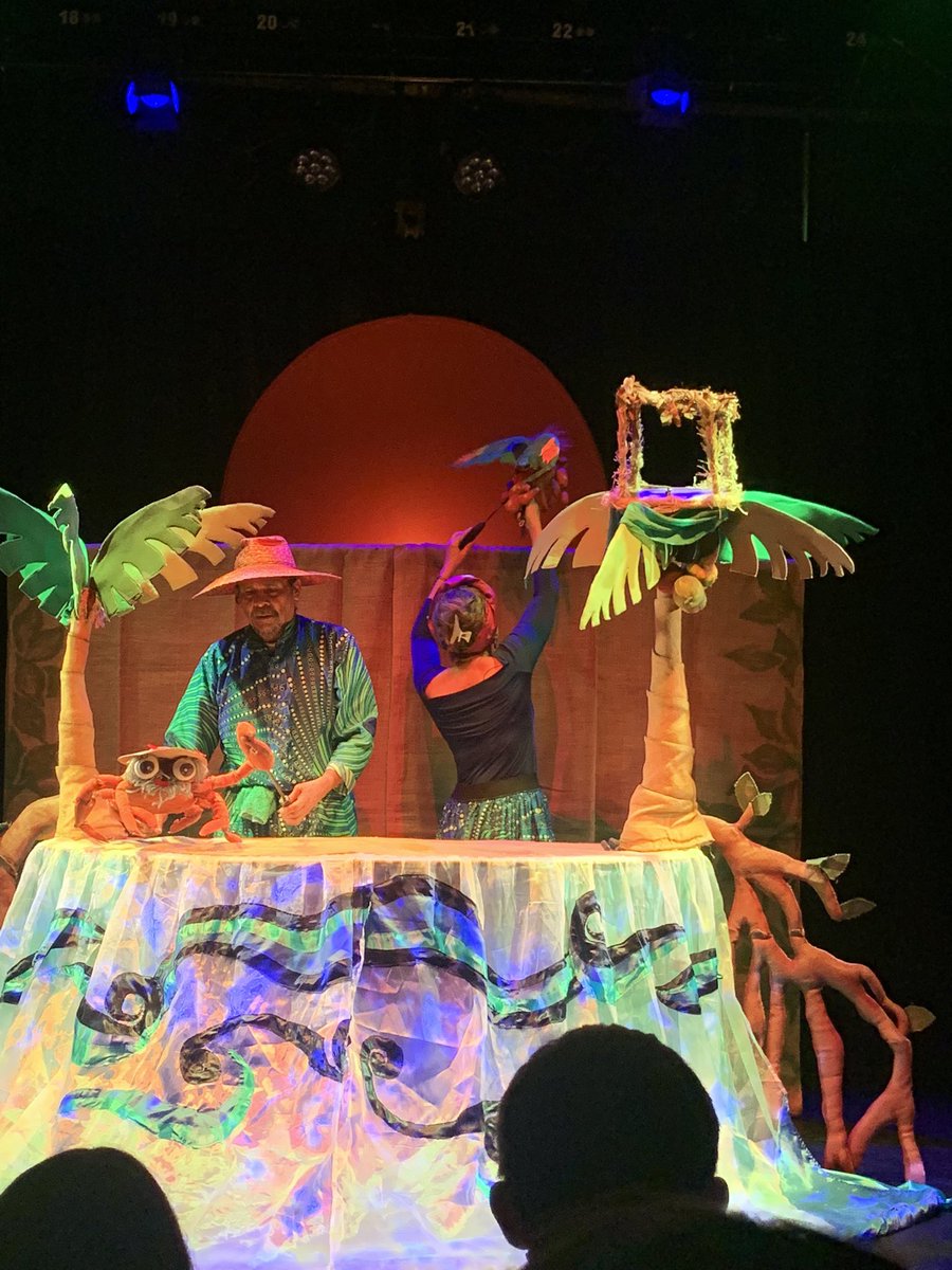 CASATITERES's tweet photo. Obra: “El Muchaspatas” aquí en nuestro festival internacional de títeres 🦀 🏝 https://t.co/Hel8LMRa9I