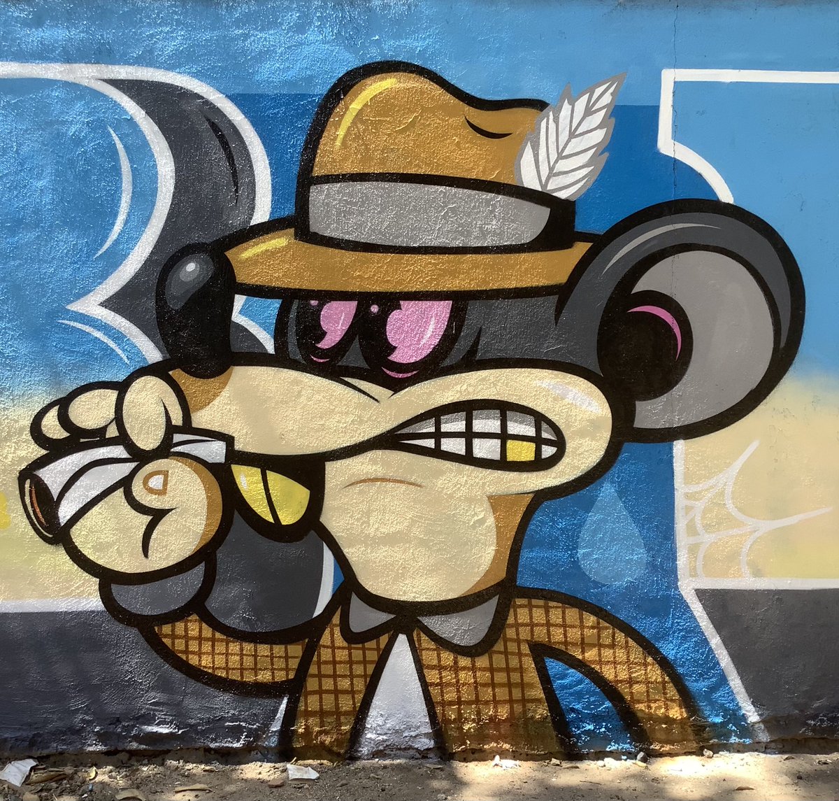 #StreetArt #graffiti #rat #spraypaint