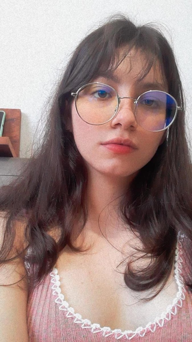 Henma01's tweet photo. Ainda não superei a perfeição que eu sou nessas fotos https://t.co/MnYeYHOf2W