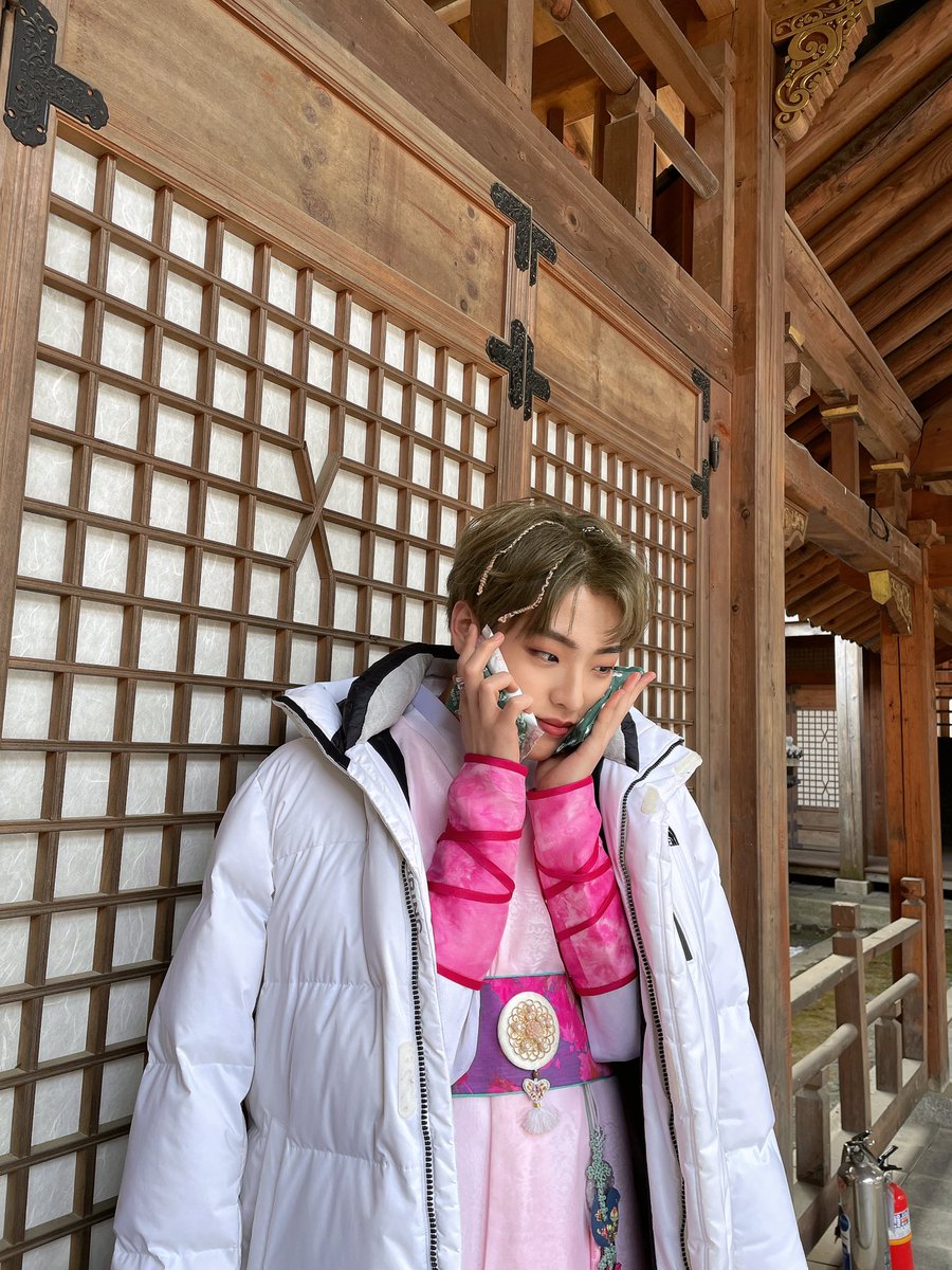 TheKingDom_GF's tweet photo. [MUJIN👑]

읏추!

#KINGDOM #킹덤 #MUJIN #무진 https://t.co/b6BVX8zi55