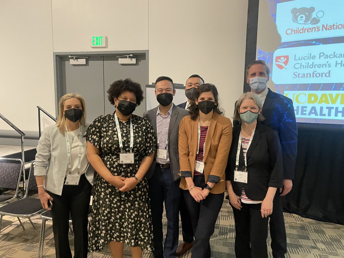 Here at PAS and went to an amazing session by <a href="/ianchuamd/">Ian Chua</a> @gabrina <a href="/margaritaramos/">MargaritaRamos</a> on including LGBTQ to DEI