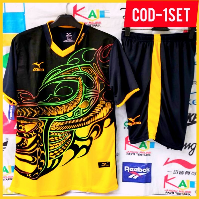 AhadarT's tweet photo. Saya menjual COD 1 SET JERSEY VOLL... seharga Rp80.000. Dapatkan di Shopee sekarang! https://t.co/Bmfw3hrJVT #ShopeeID https://t.co/pD7k3vLwIO