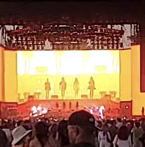 aespabbl's tweet image. aespa at coachella