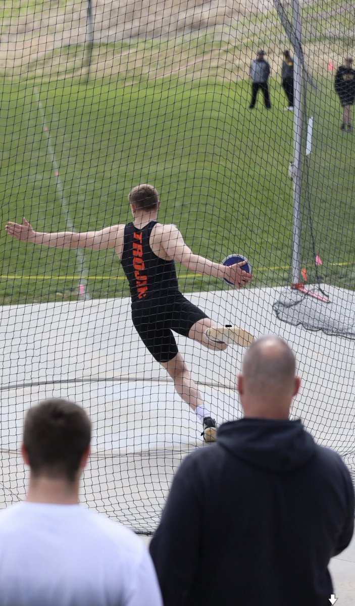 _trevor_joe's tweet photo. Came out with another PR today in discus with a 147,2! I took 2nd! Had fun competing in Bishop Kelley this weekend! https://t.co/81U3ncZ9Sc
