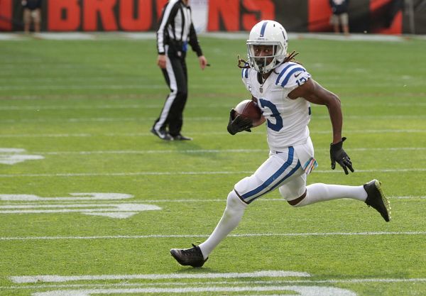 JakeArthurNFL's tweet photo. #Colts GM Chris Ballard told reporters that the team will continue to have discussions with free-agent wide receiver T.Y. Hilton.

READ: https://t.co/E2FRUdZGat https://t.co/4t2DUxcqTN