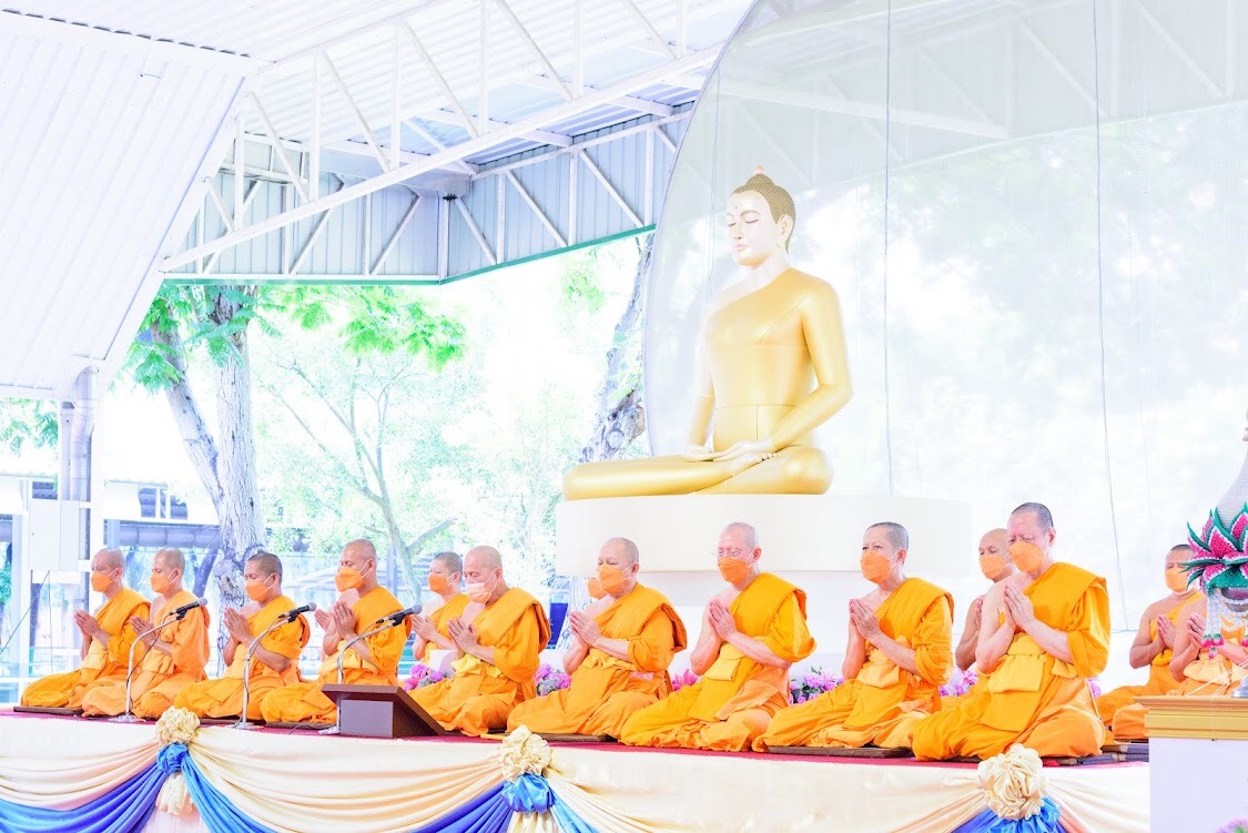 Psanitwong's tweet photo. 22เม.ย.65 อนุโมทนาบุญ พิธีเจริญพระพุทธมนต์ นั่งสมาธิ 7 วันก่อนงาน (ช่วงบ่าย) ในสัปดาห์ธรรมชัย #วันคุ้มครองโลก
เชิญร่วมกิจกรรมได้ เวลา 13.00-14.30 น.
ผ่านลิงก์ https://t.co/0APKq8nQVa
#EarthDay
#meditation
#peaceposition
#EarthDay2022
#Dhammakaya
#1MillionMeditators https://t.co/KkbDrDa0py
