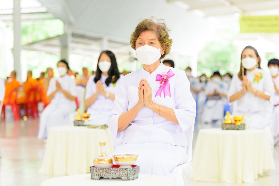 Psanitwong's tweet photo. 22เม.ย.65 อนุโมทนาบุญ พิธีเจริญพระพุทธมนต์ นั่งสมาธิ 7 วันก่อนงาน (ช่วงบ่าย) ในสัปดาห์ธรรมชัย #วันคุ้มครองโลก
เชิญร่วมกิจกรรมได้ เวลา 13.00-14.30 น.
ผ่านลิงก์ https://t.co/0APKq8nQVa
#EarthDay
#meditation
#peaceposition
#EarthDay2022
#Dhammakaya
#1MillionMeditators https://t.co/Dniyif6dQm
