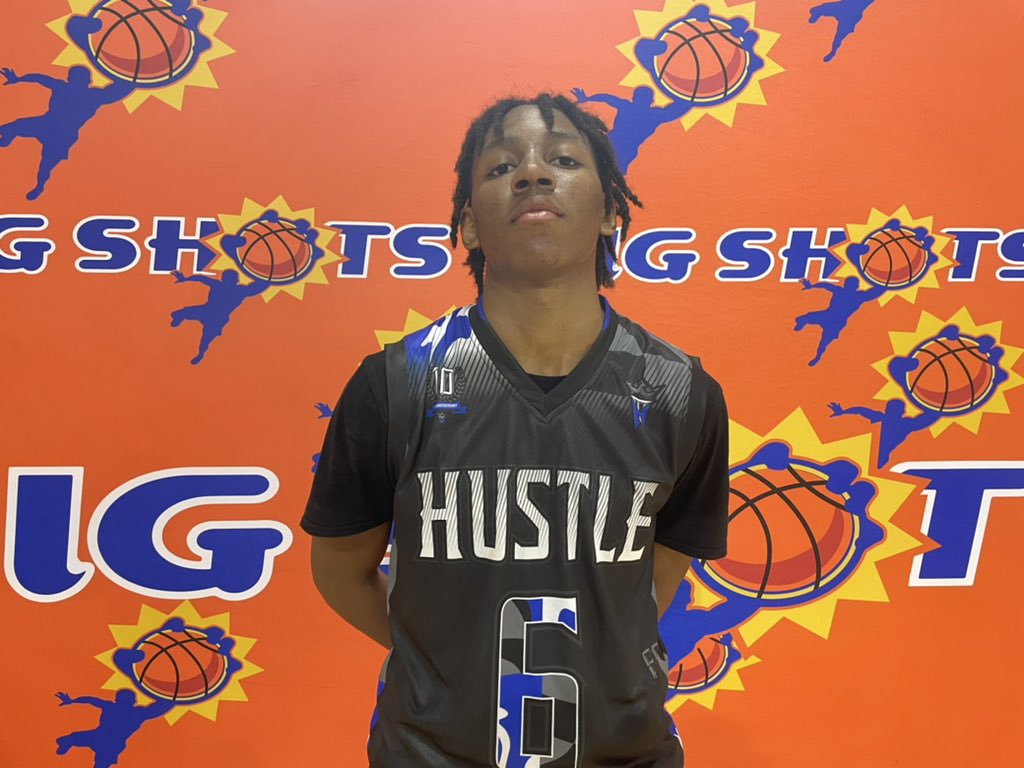 BigShotsGlobal's tweet photo. #BigShots #CarolinaLive 
16U

Hustle- 54
6 Jonathan Barkley 17

LKN Blazers- 63
0 Wes Statzer 20
13 Robert Magner 13 https://t.co/XPv8dNblev
