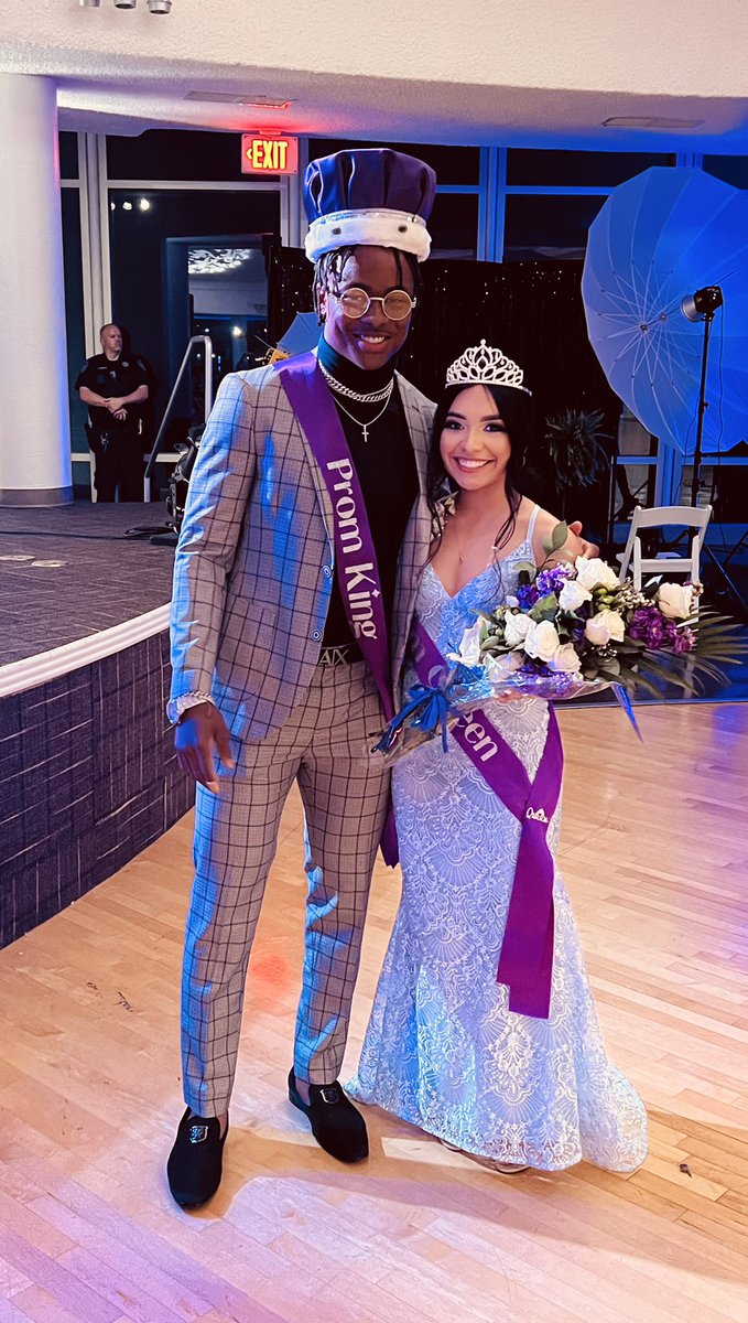 daytonbroncos1's tweet photo. DHS Prom King and Queen, Duke and Duchess, Congratulations, Cam’ron Jaqueline,  Zander &amp; Phayllynn.  #DHSBroncoPride https://t.co/b9XnFAxs5Z