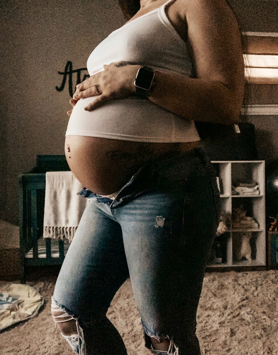 kgrim__'s tweet photo. 30 weeks of loving you🤎 https://t.co/FPPurYW4dO