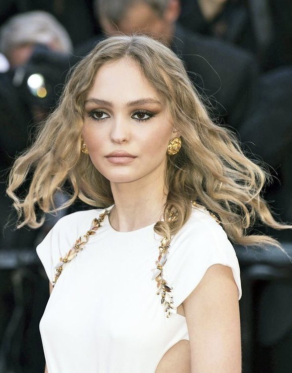 best of lily-rose depp (@bestlilyrose) on Twitter photo 