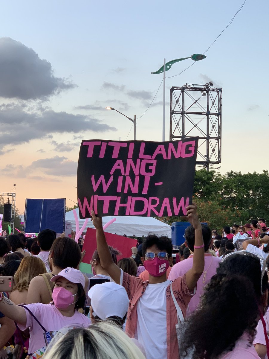 lostnikes's tweet photo. my first rally ever. it was fun and worth it. #LeniKiko2022 #PasayIsPink [tshirt: teetime.k on instagram] https://t.co/pWwWg9hE0x