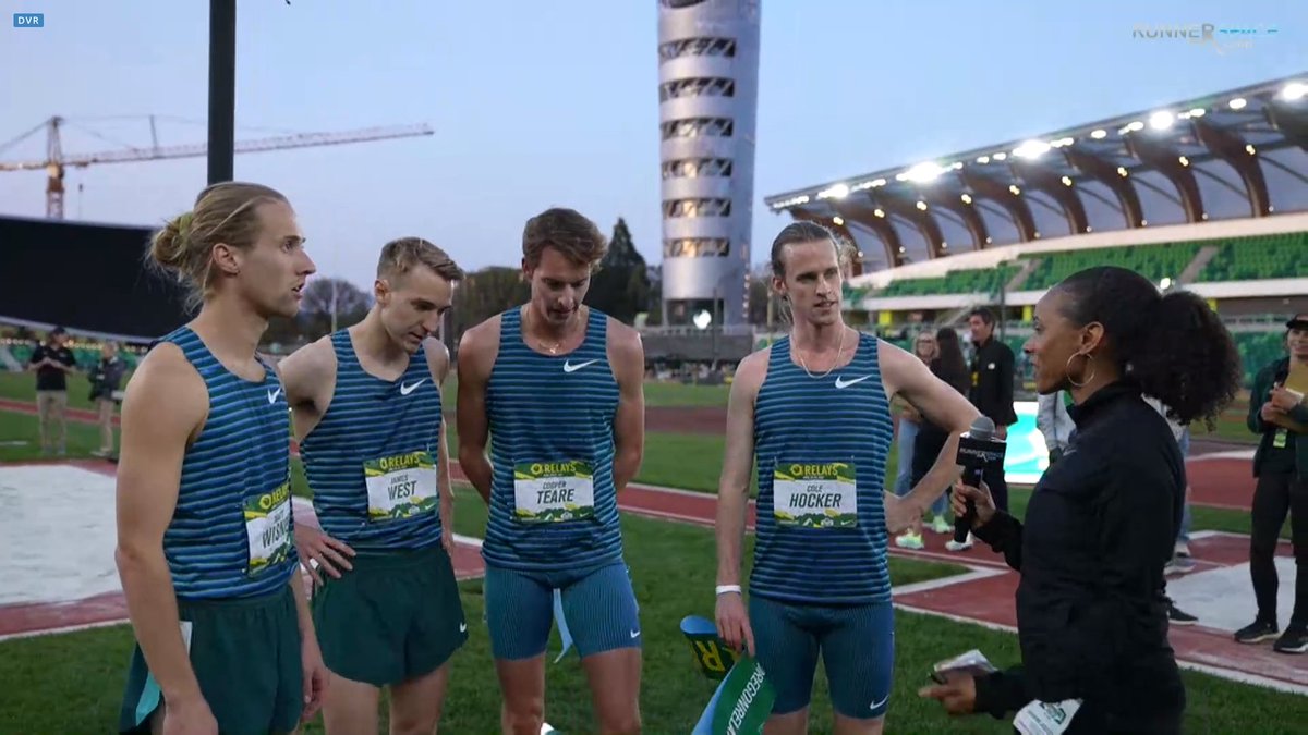 jgault13's tweet photo. The "Duck Track Club" comes up just short in its 4 x mile world best attempt, running 15:52.05 at the Oregon Relays. World best is 15:49.08 by Irish squad from 1985.

Duck TC splits:
Matt Wisner 3:59.69
James West 4:01.81
Cole Hocker 3:57.31
Cooper Teare 3:53.24 https://t.co/WhUXBGaqz3