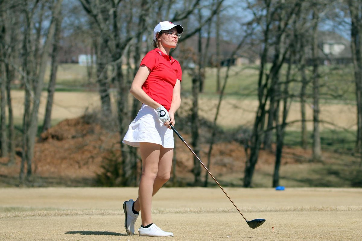 golfexec's tweet image. RT @UCMMULES: RECAP | Claire Solovic captured the @TheMIAA Individual 🏆, and No. 23 @JenniesGolf finished 2nd at the MIAA Women's Golf Championship Saturday at Sand Creek Station Golf Course.

📝 | bit.ly/3k7RX3z

#teamUCM x #BringYourAGame