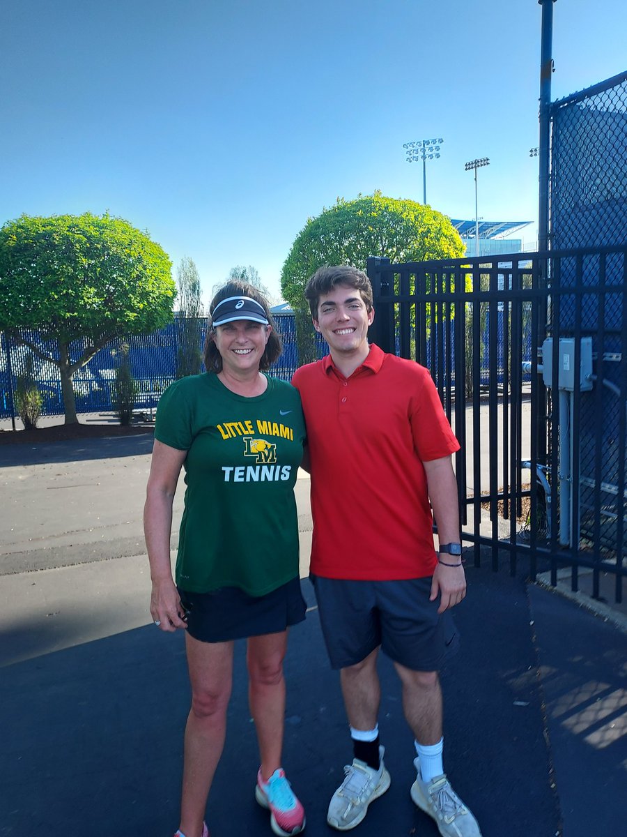 LM_Tennis's tweet photo. Hanging out with LM graduate Matt Lockman watching University of Dayton club tennis team play. https://t.co/l7MmcFI3GS