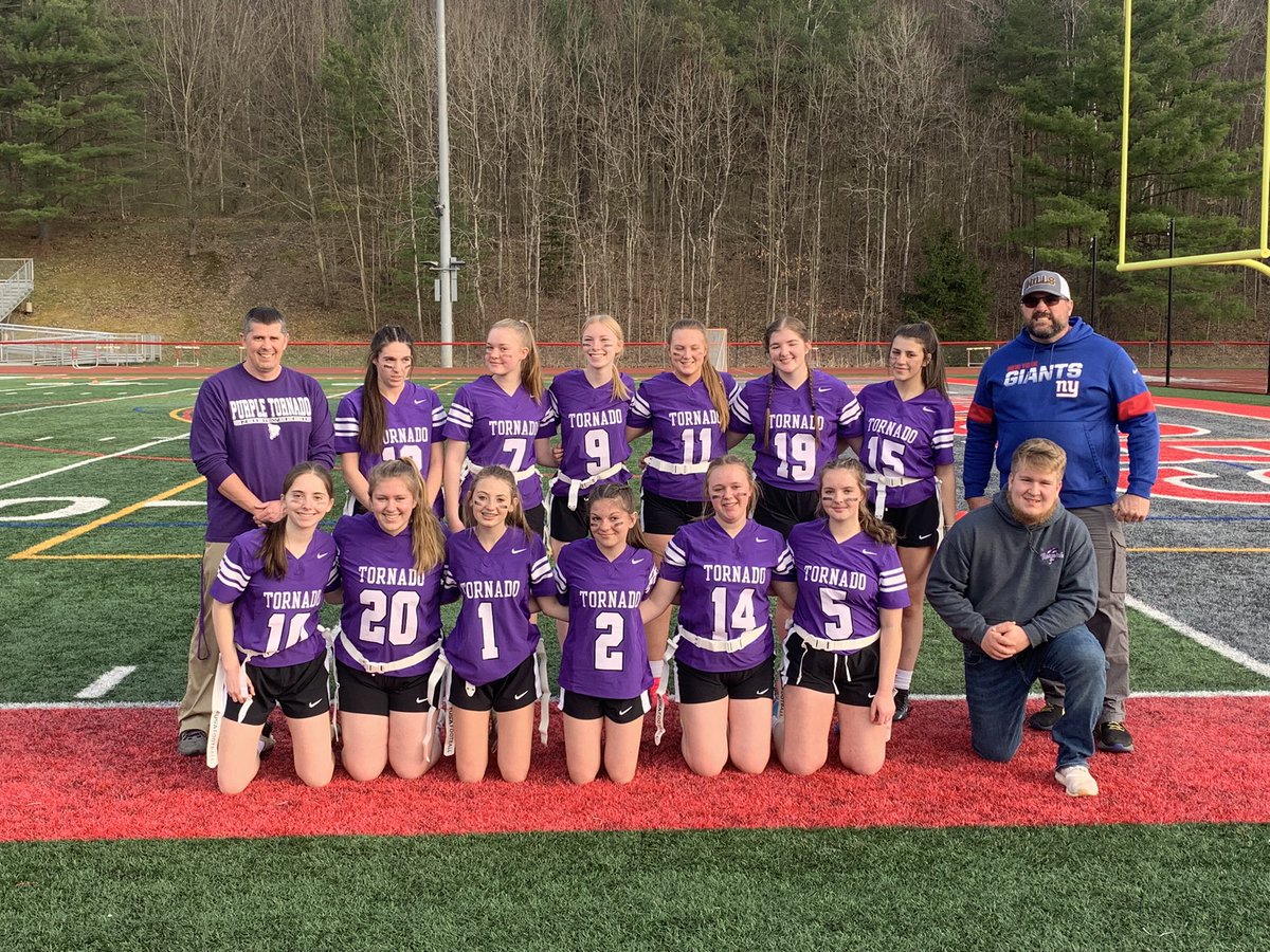 AlgerJoe4's tweet photo. It’s scrimmage night for Girls Flag Football here in Section IV. Former New York Giants O-Lineman and Super Bowl Champion Rich Seubert getting us started. 
@NCSDAthletics @ScottRyanNCSD @Sect4Athletics @NYSPHSAA https://t.co/R4sDm5YNwo
