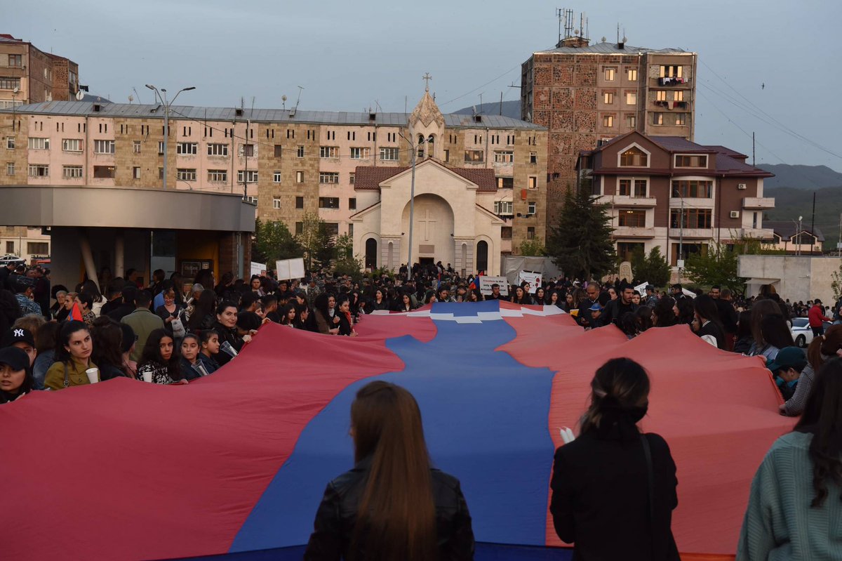 NatellaDan's tweet photo. Traditional torchlight procession in #Stepanakert #Artsakh #ArmenianGenocide #NeverAgain https://t.co/yKvcpSrACx