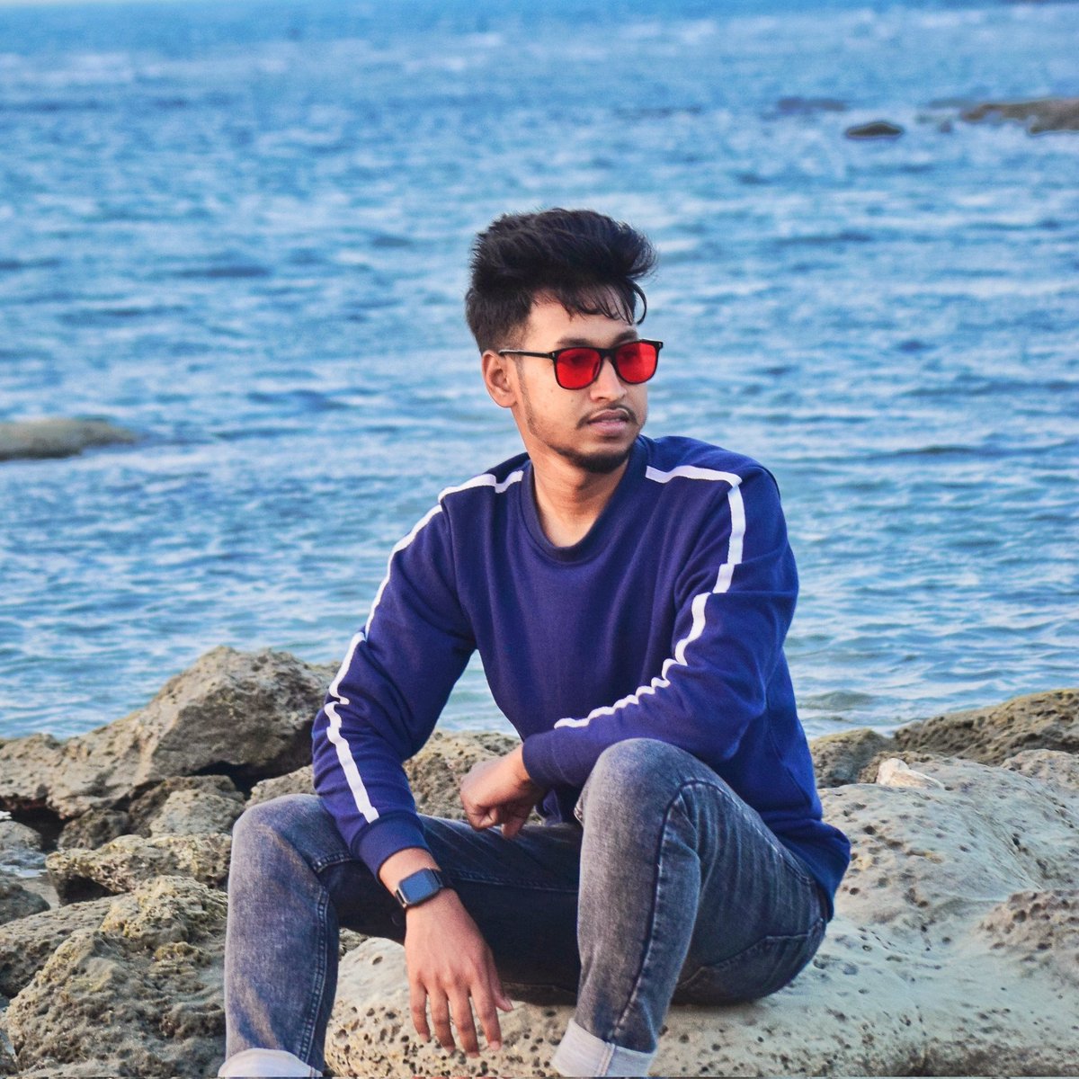 AbdullahKutub4's tweet photo. #NewProfilePic https://t.co/Bsy8pEOJF4