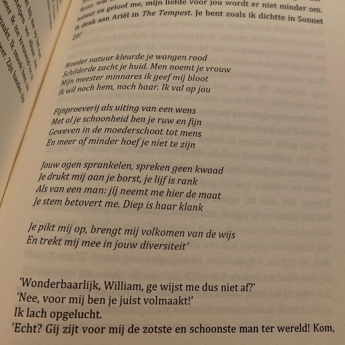 RegenboogGouda's tweet photo. Boekpresentatie ‘Shakespeare is hier’ door ‘Thom Griffie’ met aandacht voor intersekse / gender n.a.v. Sonnet 20 van William #Shakespeare #gouda #gouda750 #intersekse #lhbti #regenboog #hermafrodiet #sonnet20 #muze #geefgoudadoor https://t.co/pxkiTl85cJ