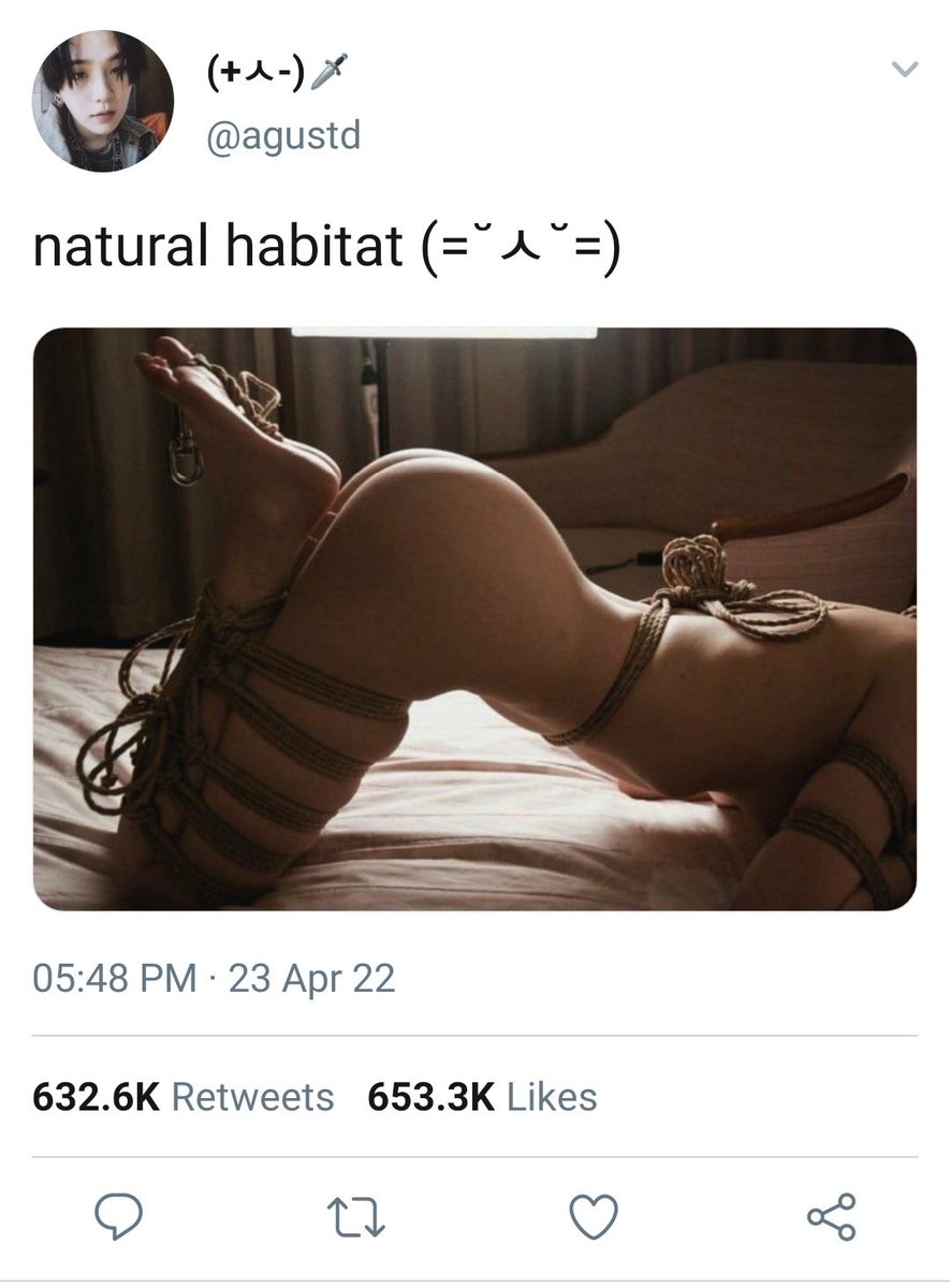 nyooniepie's tweet photo. nsfw 🔞 au where rapper agustd who is widely seen as "tough" also secretly posts nsfw pictures of himself in lingerie and such

he loves the idea of no one knowing it's him, pretty body hidden under baggy clothes only to show it off anonymously

but what if he mixes up his accs? https://t.co/vahnDlT0Jo