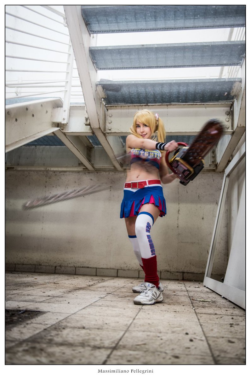 maxsy1966's tweet photo. Barbara - Lollipop Chainsaw (Romics Aprile 2016)
#romics https://t.co/PONAvt9itD