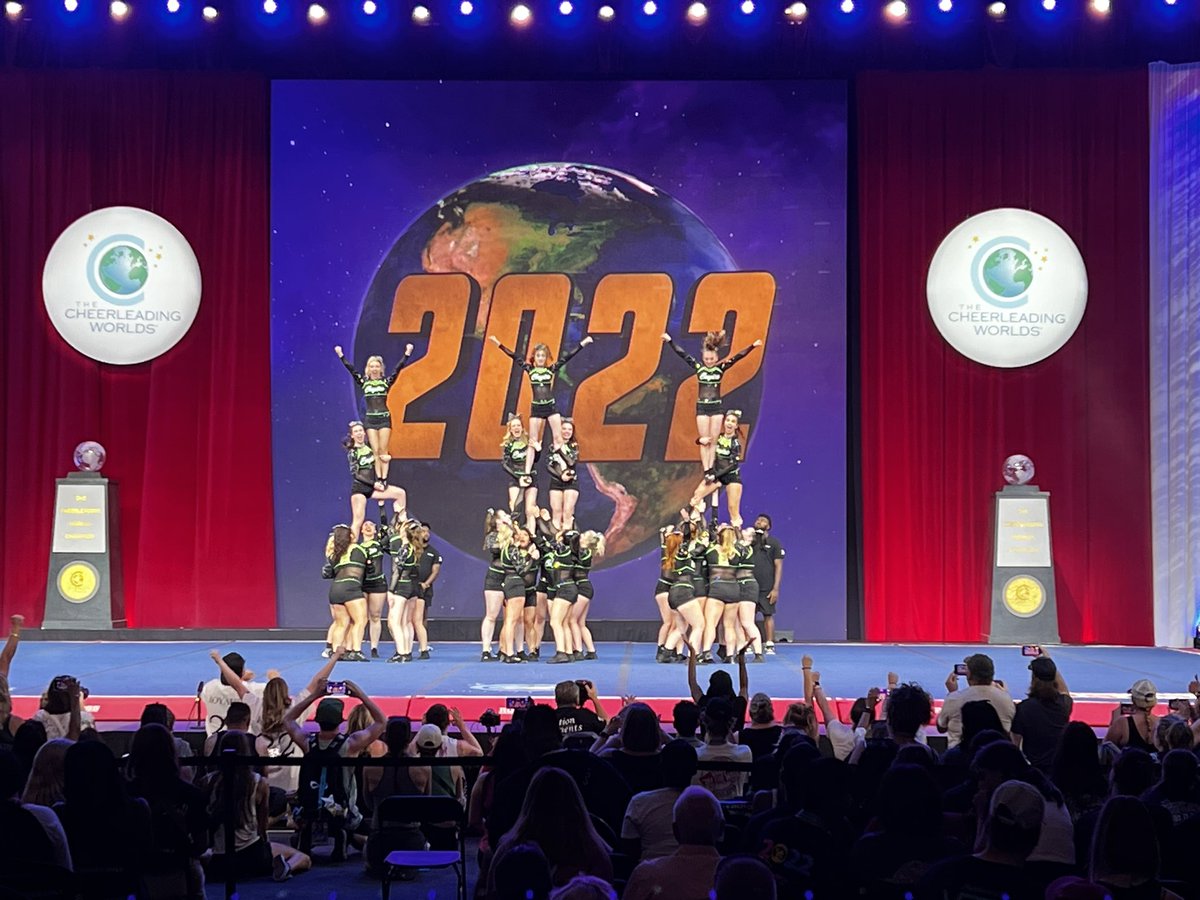 CheerTheory's tweet photo. LETS GO Alberta Cheer Empire (Canada) - Royalty!! Your impressive building skills got the Arena going!  🔥

#CheerWorlds2022 #Arena https://t.co/U2u0td5uDq