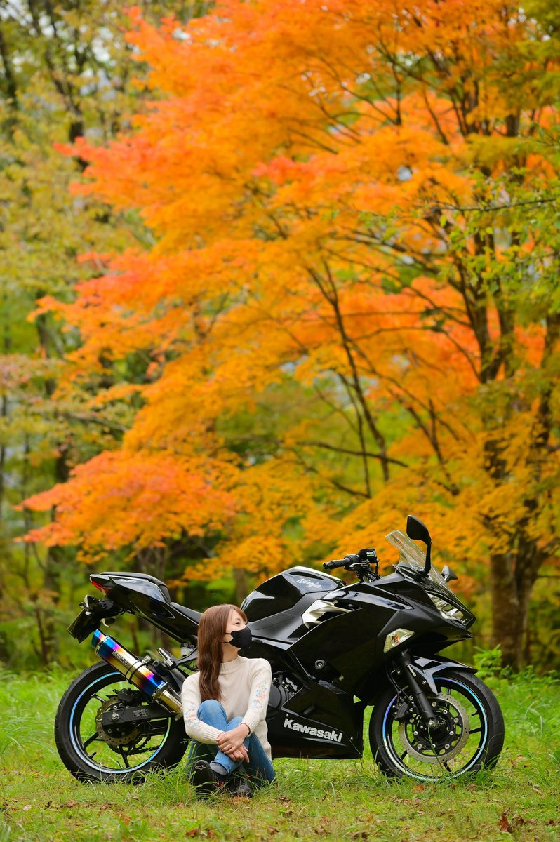 kach1c03's tweet photo. #バイク乗りとして軽く自己紹介
#バイク乗りと繋がりたい 
#カメラ好きな人と繋がりたい
#Ninja400
#オフロード

名前：かちこ
性別：♀
年齢：XXX
住み：すだち県
好き：スポーツ 釣り 洋楽
嫌い：取り回し クモ わかめ
車種：Ninja400 

photo by @nob_neko_rider https://t.co/hHzMFCSbUS